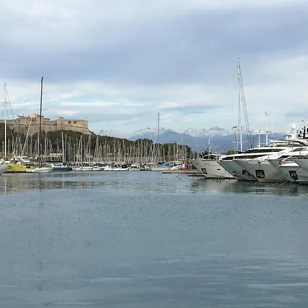 Le Castelet - Vieil Apartamento *